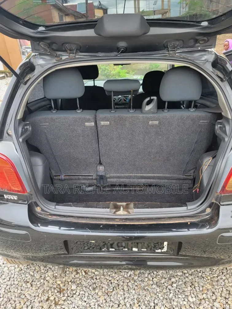 Toyota Yaris 2008 Black