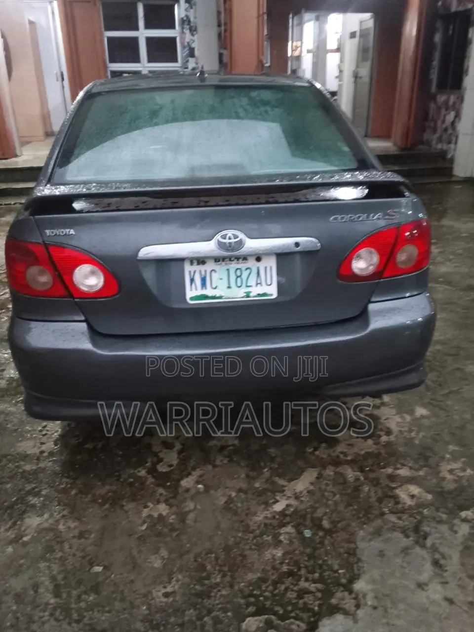 Toyota Corolla LE 2005 Gray