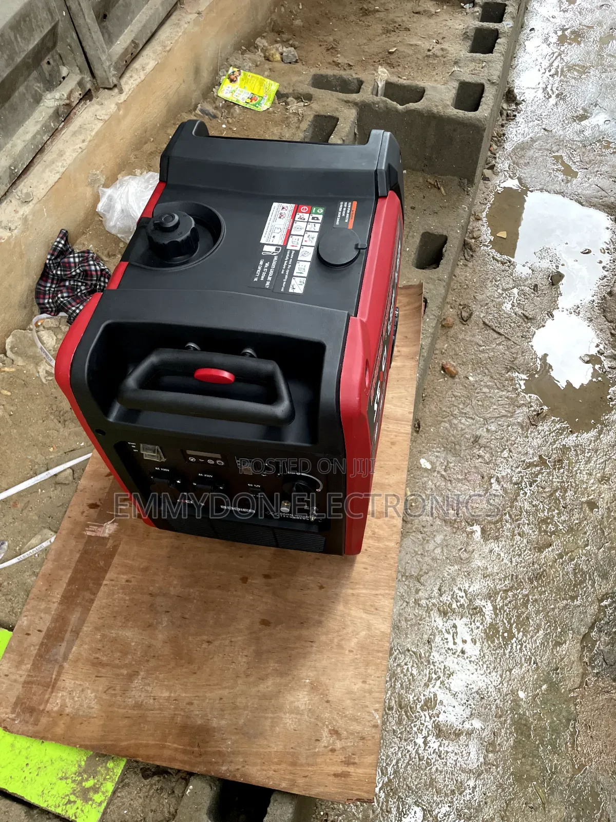 SENCI SC7800iES Professional Power Generator