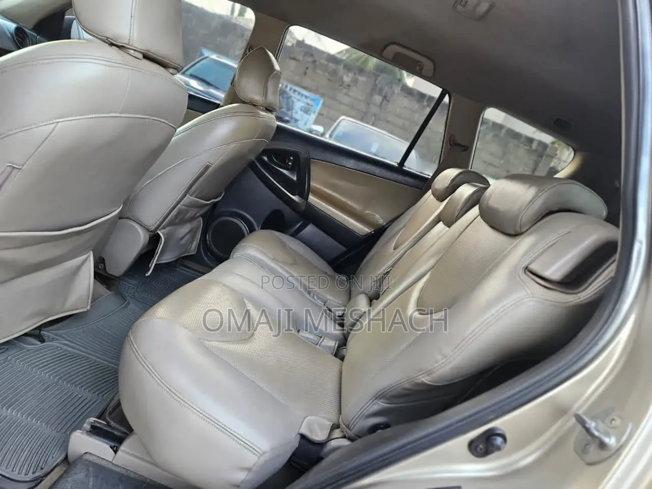 Toyota RAV4 2008 Gold