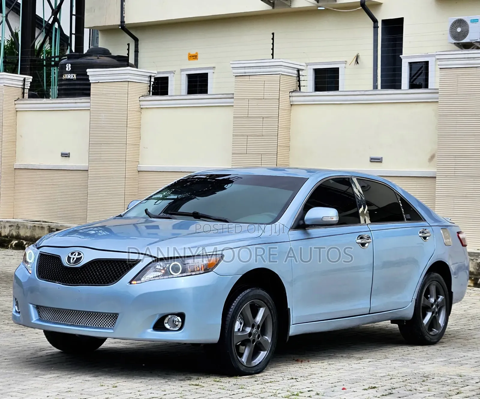 Toyota Camry 2011 Blue