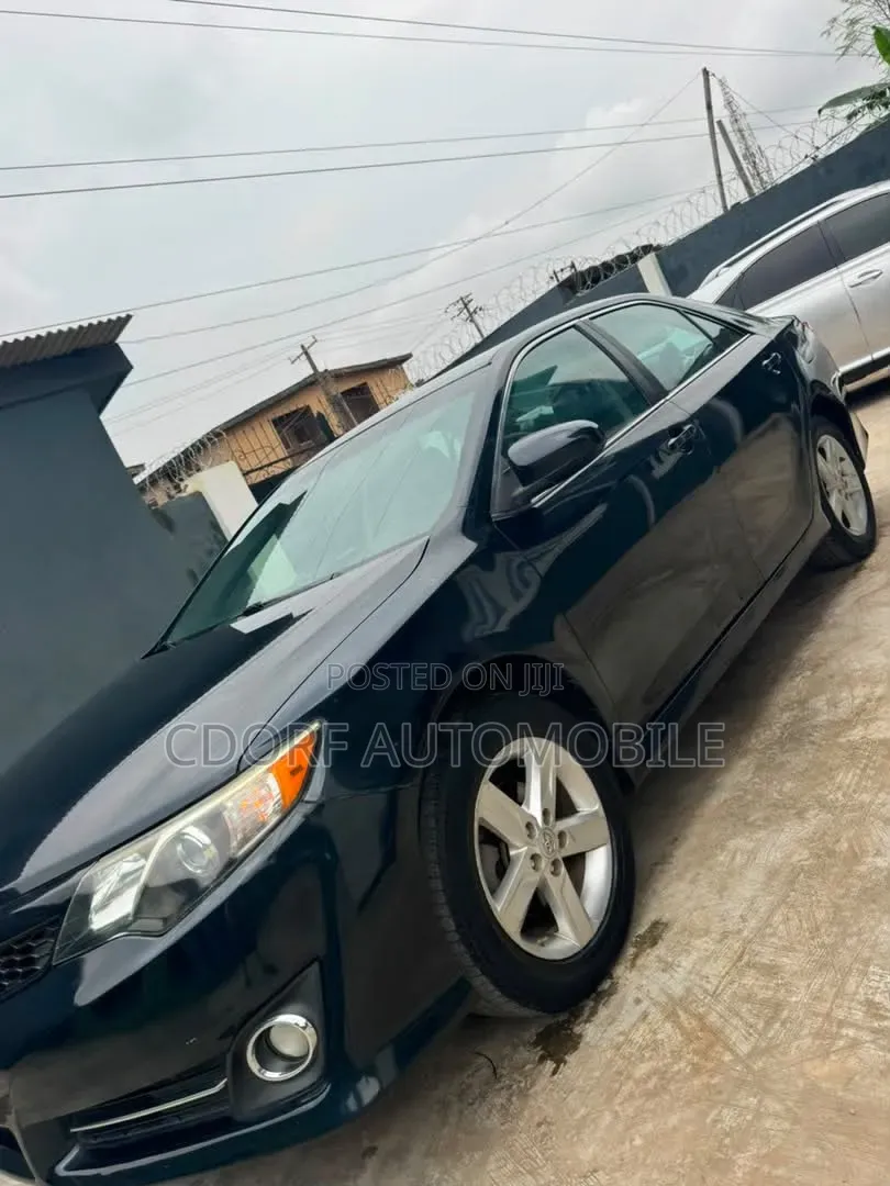 Toyota Camry 2014 Black