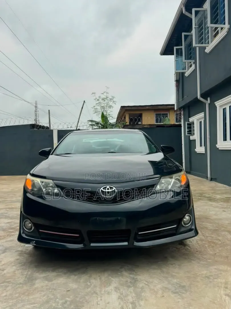 Toyota Camry 2014 Black