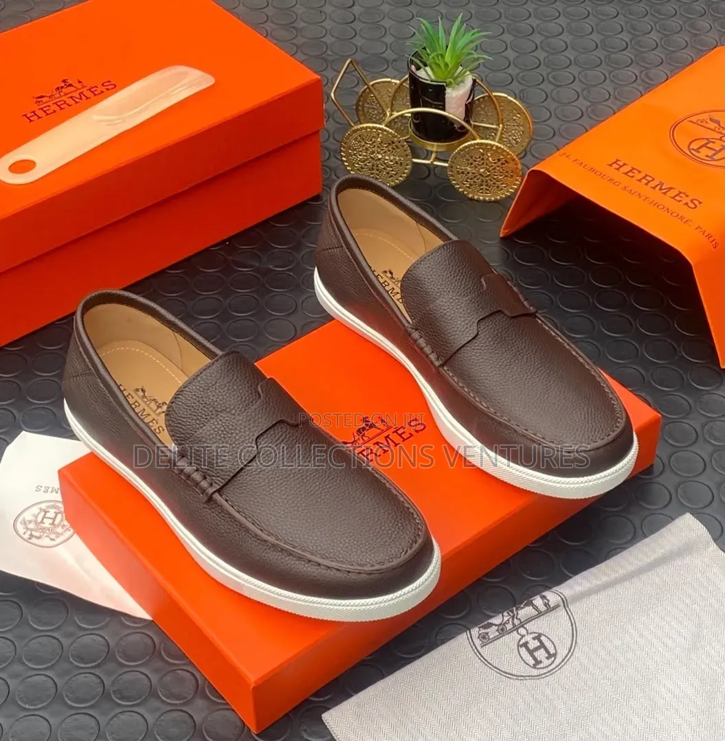 *New "Hermes Paris" Luxury Designer High Quality Loafers Just Arrived