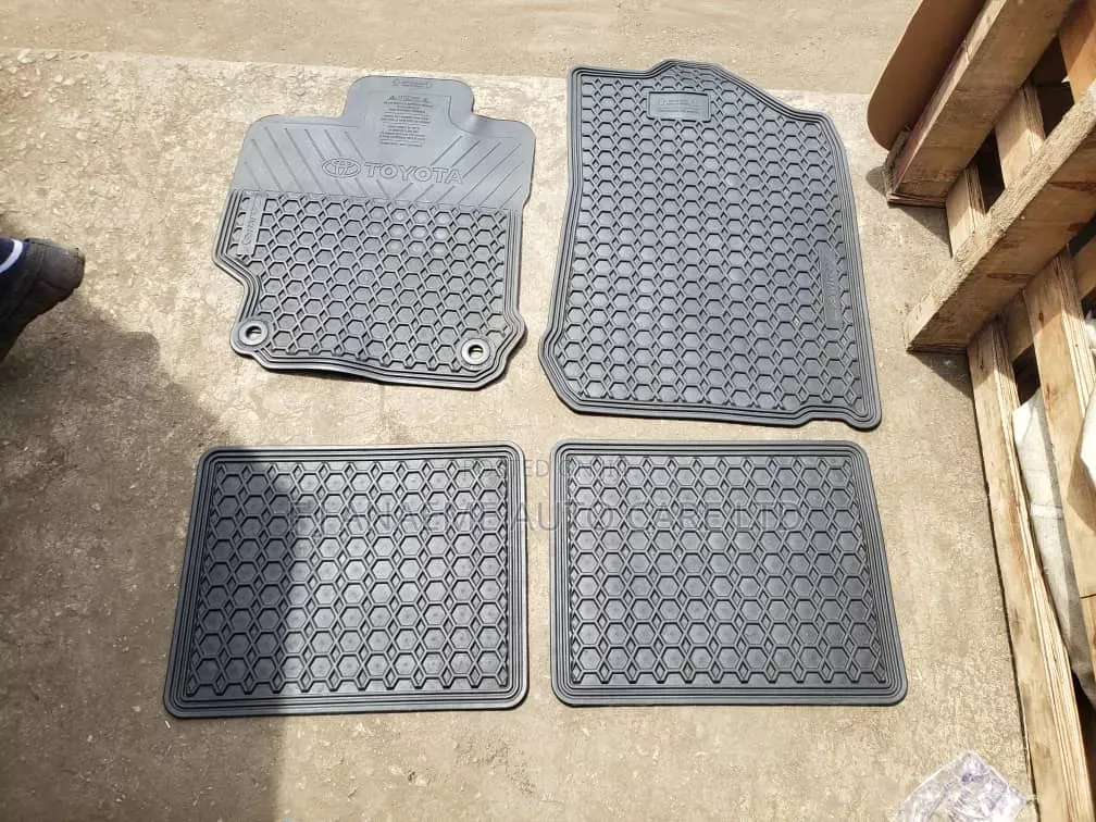 Camry 2014 Follow Come Tokunbo Footmat Rubber Carpet