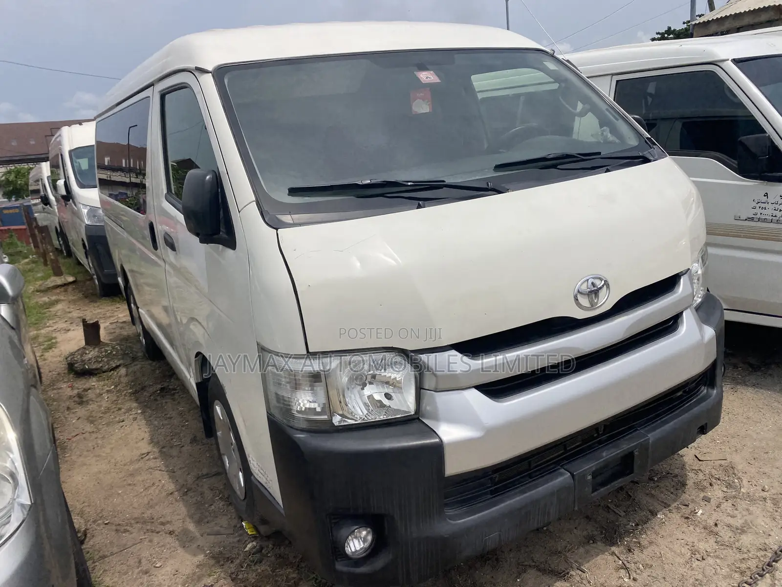 Toyota HiAce 2012 White
