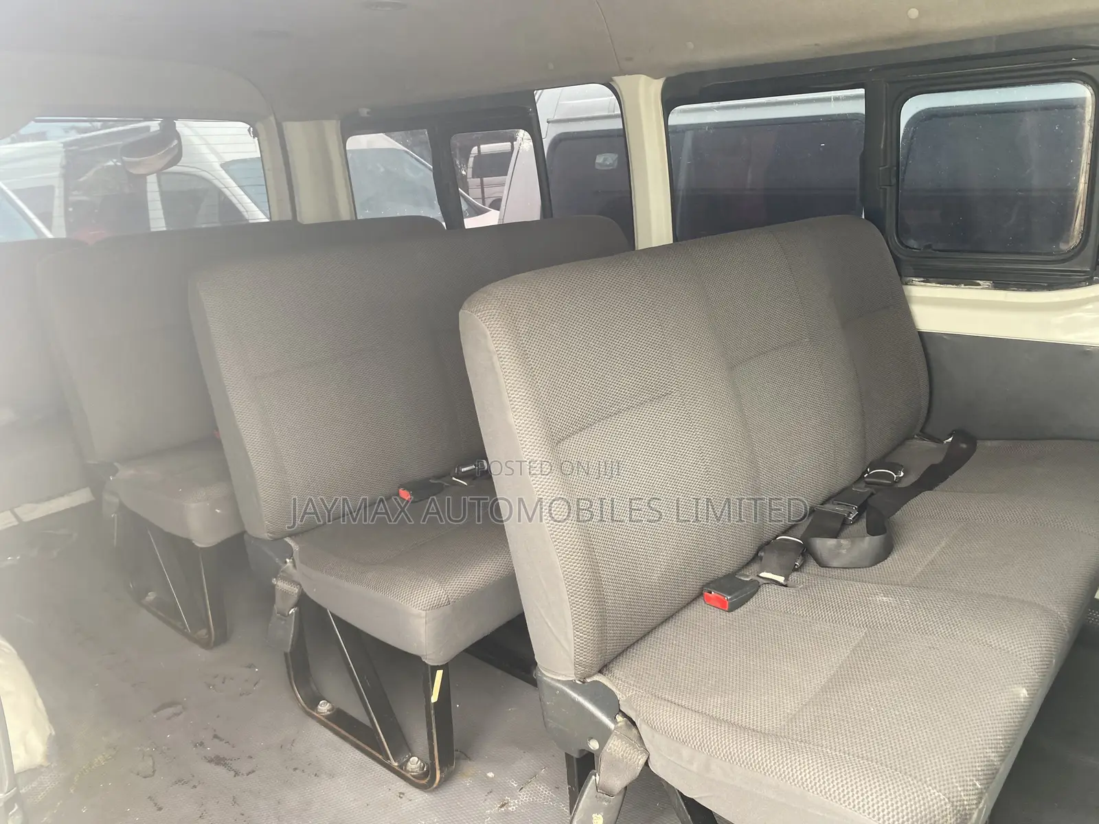 Toyota HiAce 2012 White