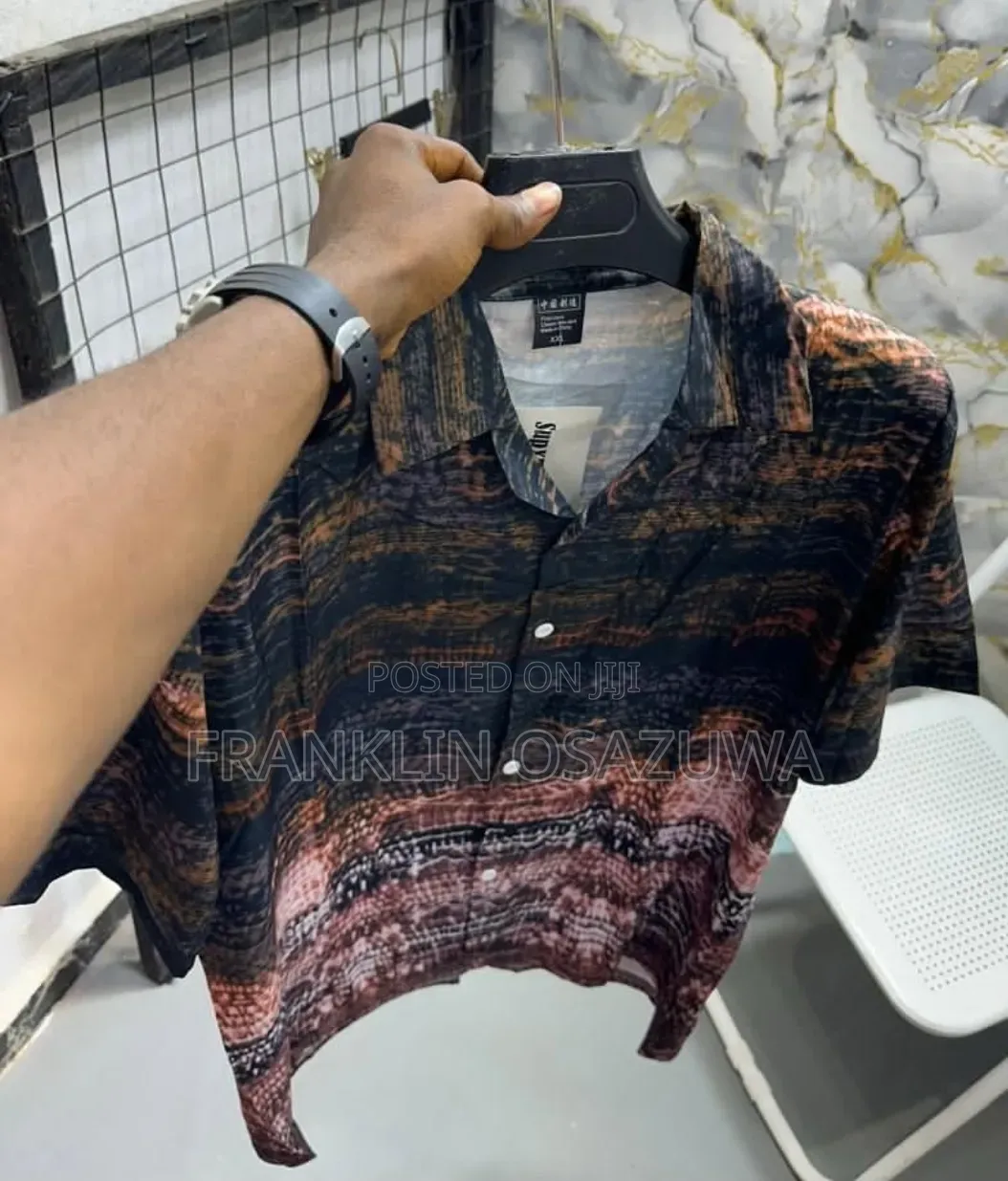 Men's Premium Short Sleeve Abstract Print Casual Button-Up Shirt