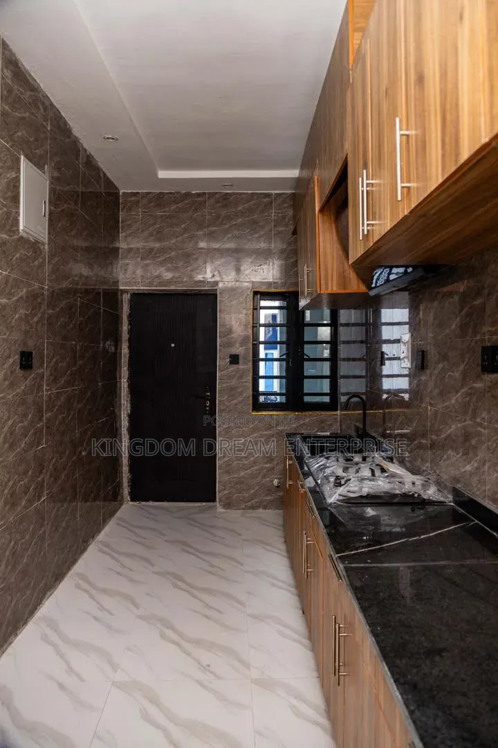 2bdrm Apartment in Abijo Gra Lagos for sale
