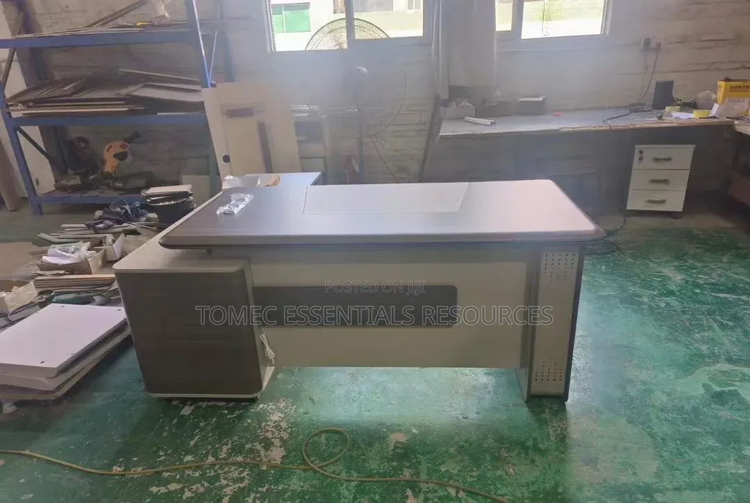 High Quality Imported Manager's Office Desk
