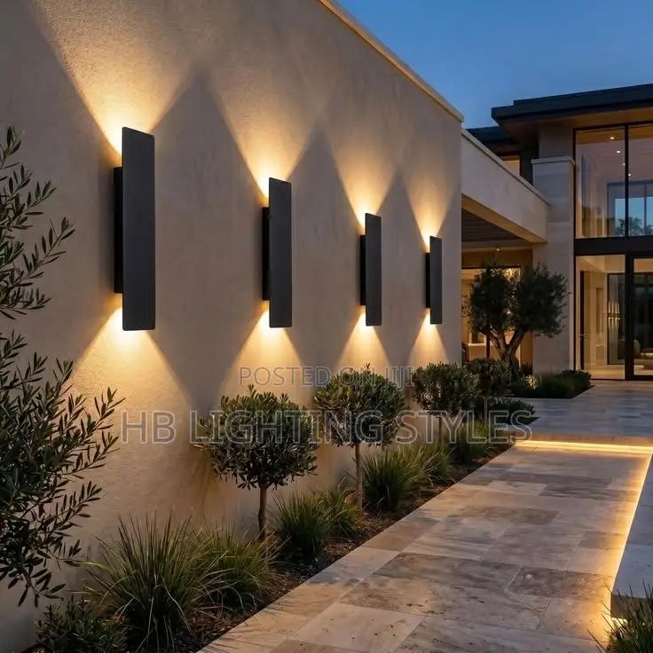 Outdoor LED Wall Lights Up and Down Aluminum Wall Lamp