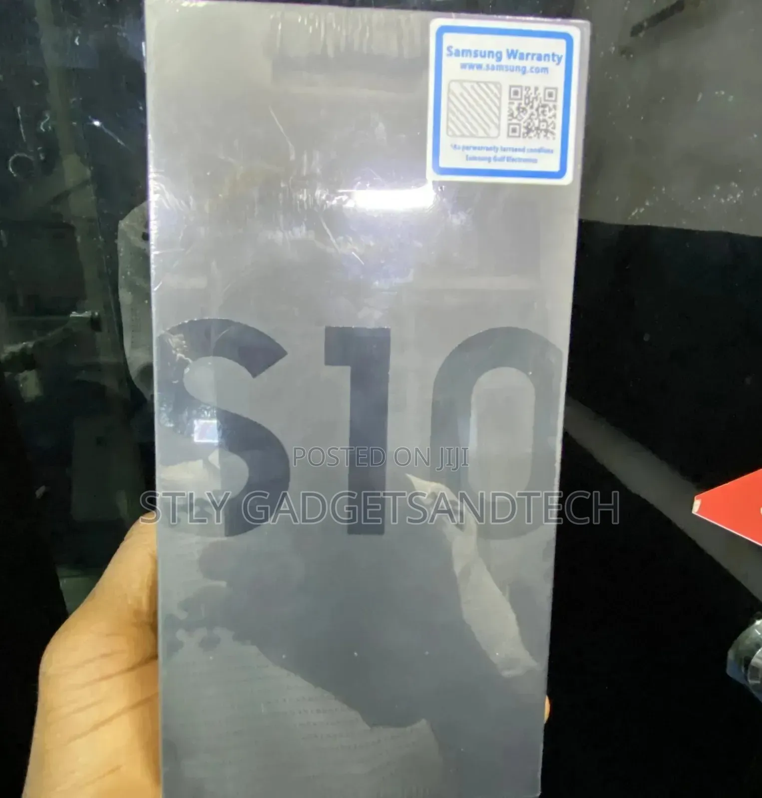 New Samsung Galaxy S10 128 GB Black