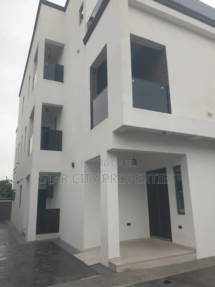 6bdrm Duplex in Magodo Phase 2 for sale
