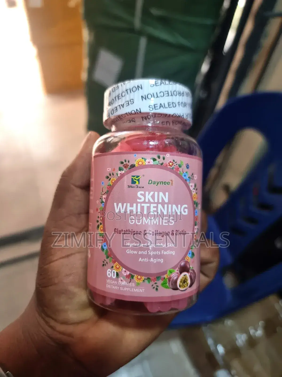 Wins Town/Daynee Skin Whitening Gummies