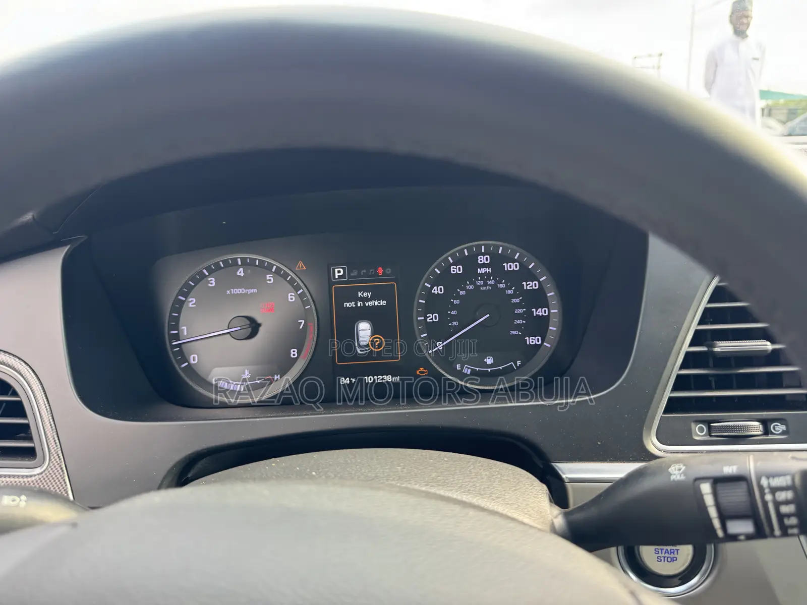 Hyundai Sonata Base Sedan FWD (2.4L 4cyl 6A) 2016 Silver
