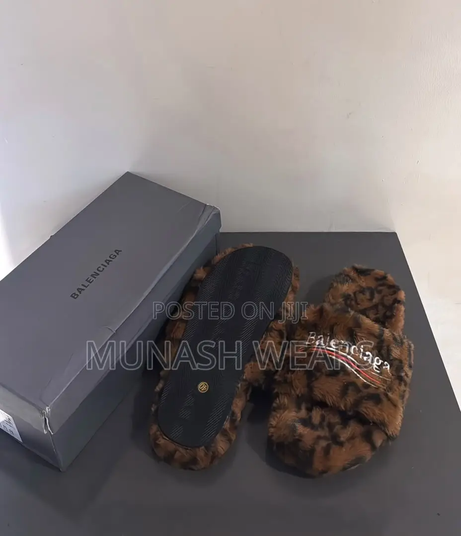 BALENCIAGA Fur Leopard Slide