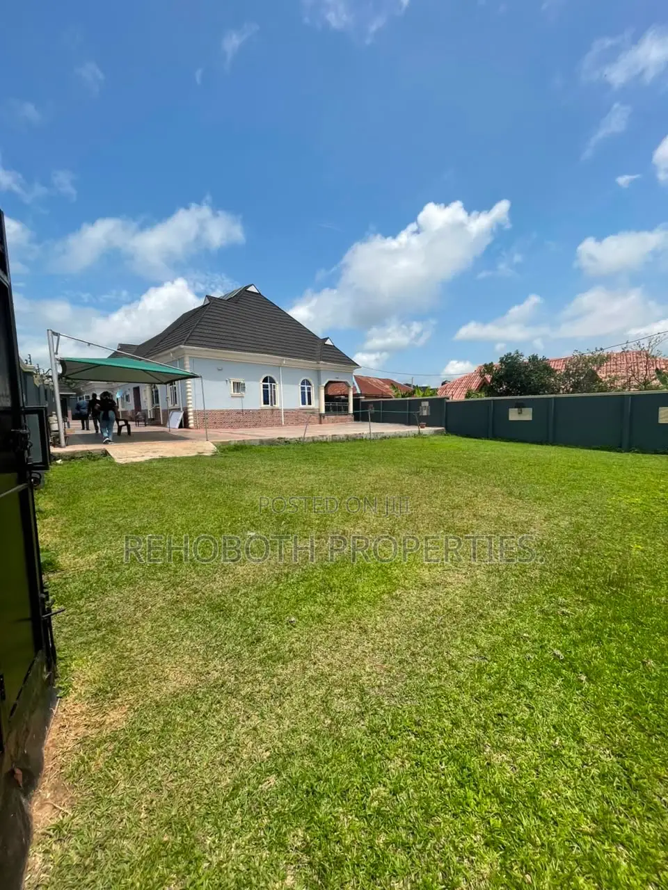 5bdrm Bungalow in Jankata, Akala Express for sale