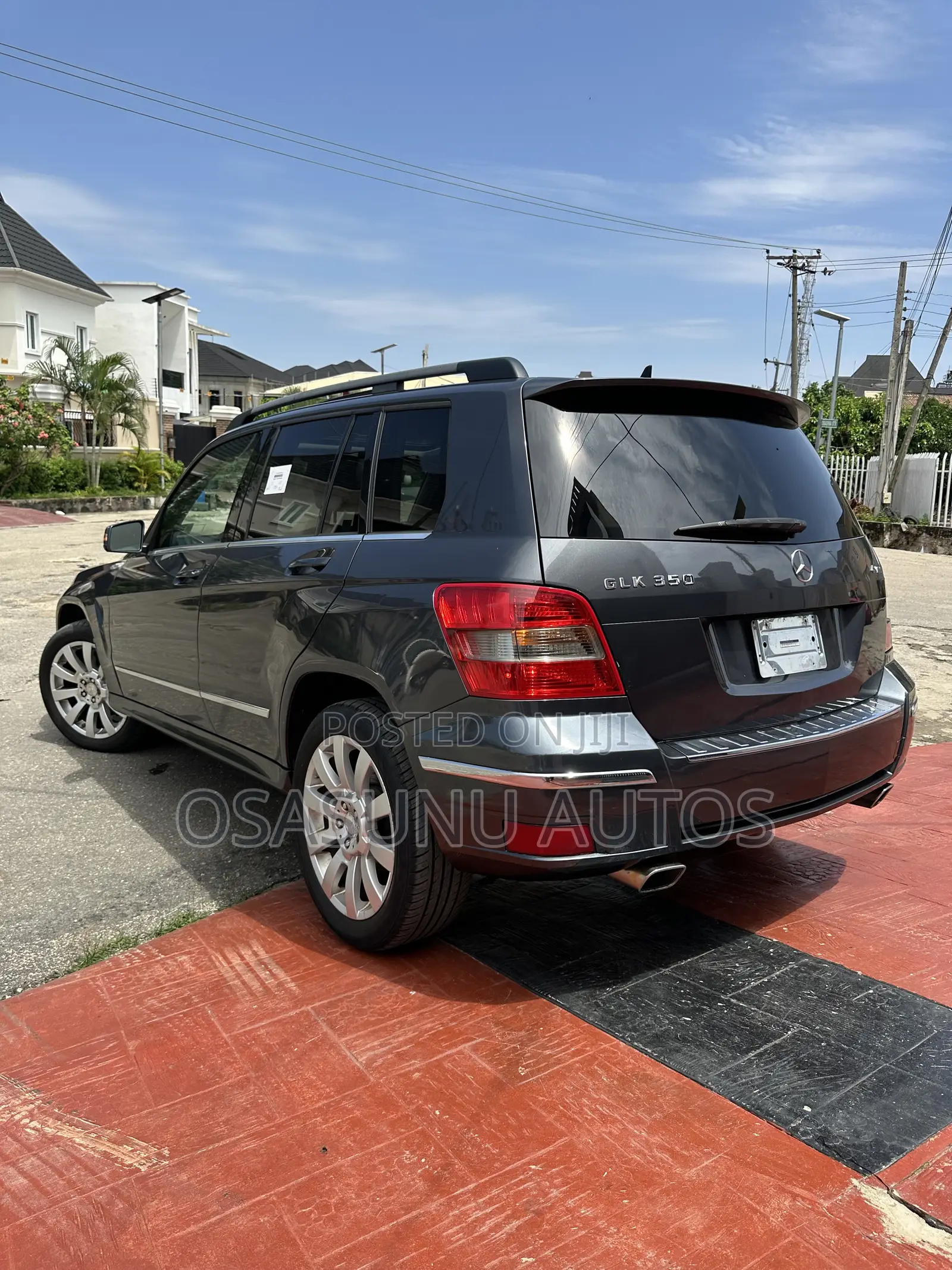 Mercedes-Benz GLK-Class 350 4MATIC 2011 Gray