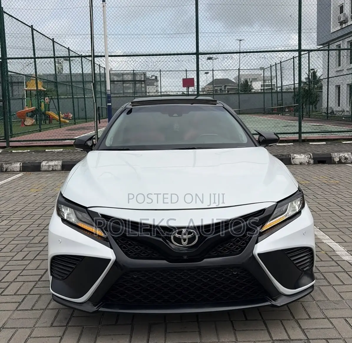Toyota Camry XSE V6 FWD (3.5L 6cyl 8AM) 2018 White