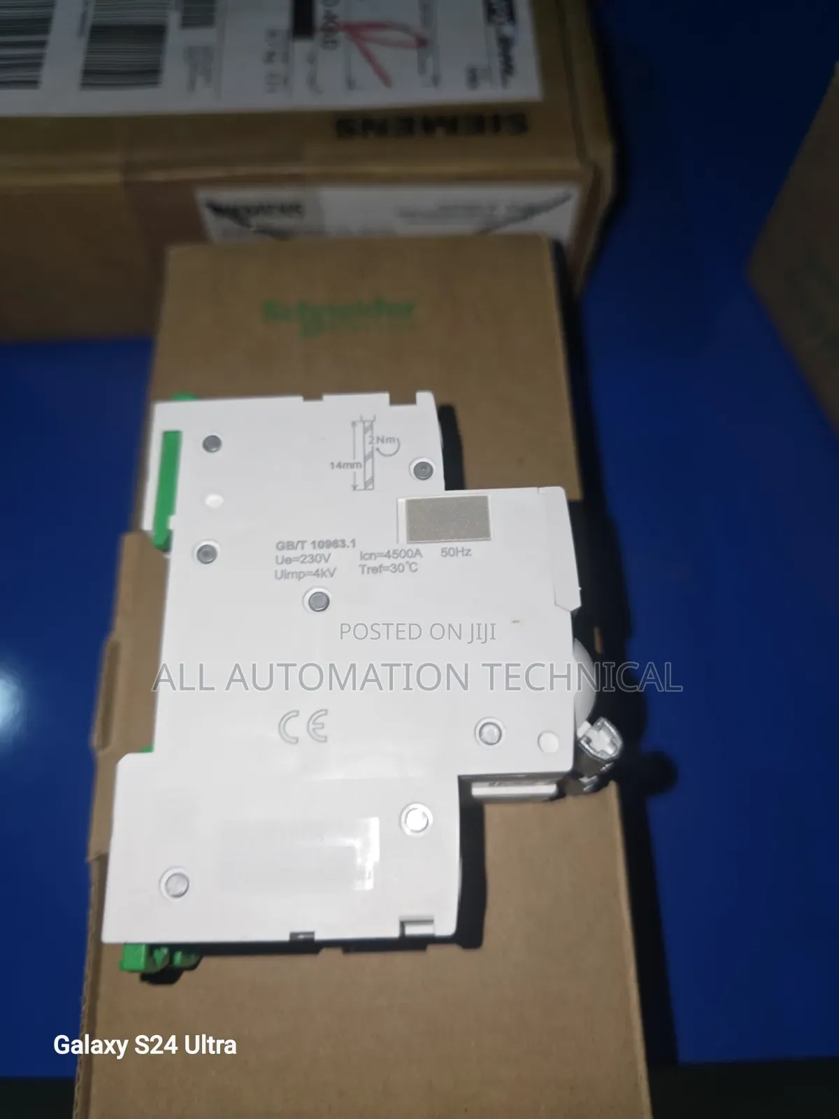 Schneider Circuit Breaker MCB Acti9 Pro 230V 1P+N 6A | A9DPNAC06.