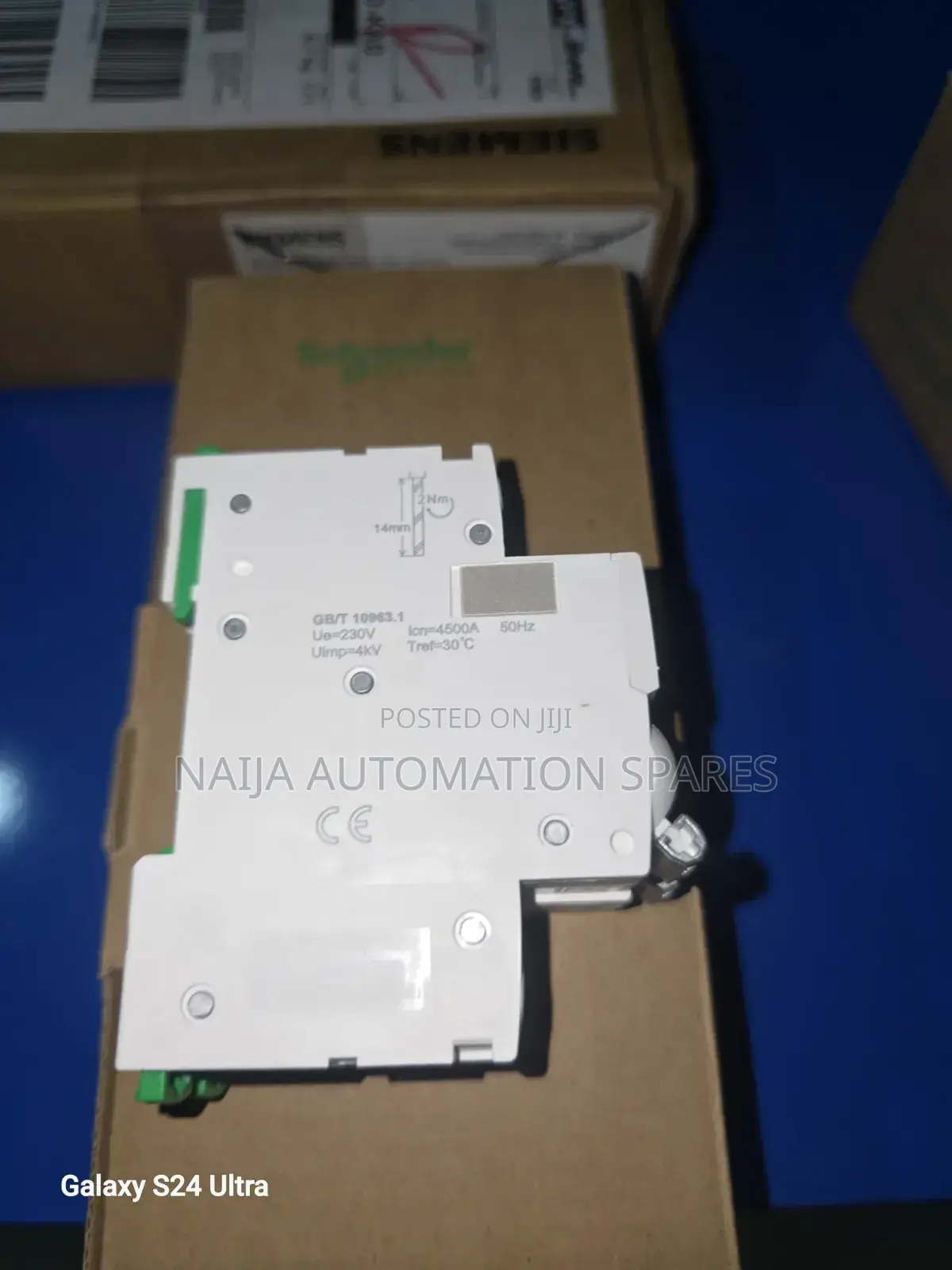Schneider Circuit Breaker MCB Acti9 Pro 230V 1P+N 6A | A9DPNAC06.