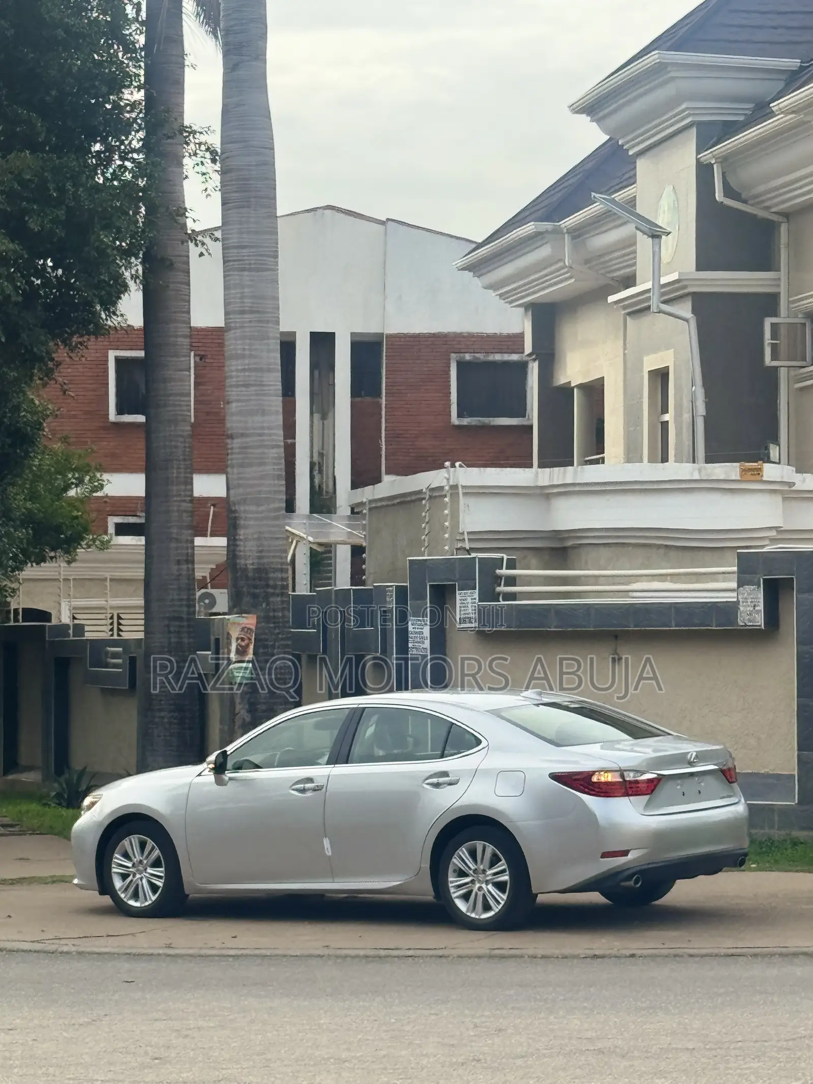 Lexus ES 350 FWD 2015 Silver