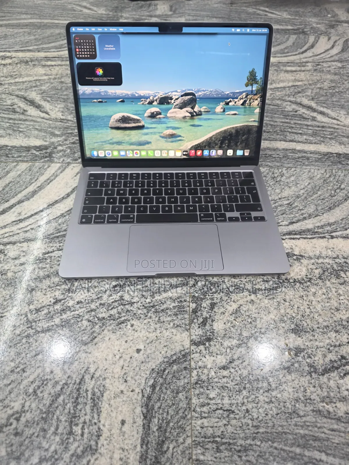 Laptop Apple MacBook Air 2022 M2 16GB Apple M2 SSD 512GB