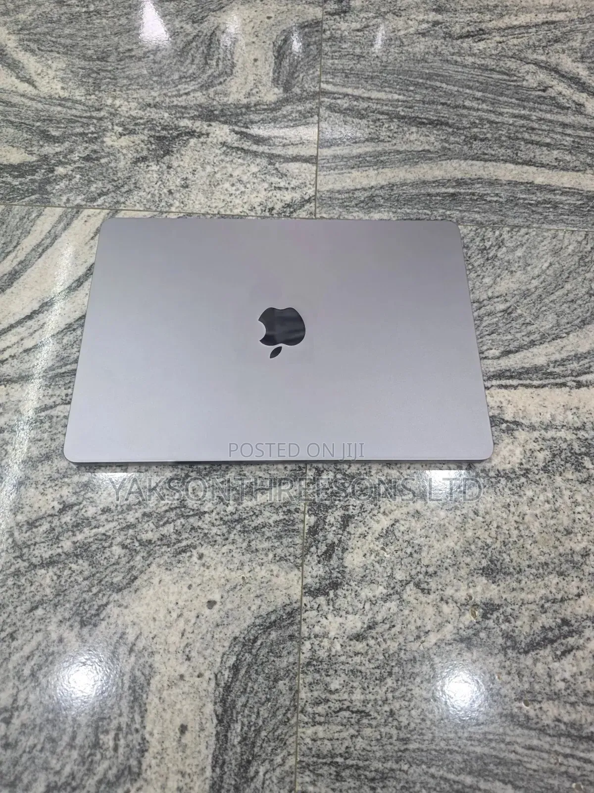 Laptop Apple MacBook Air 2022 M2 16GB Apple M2 SSD 512GB