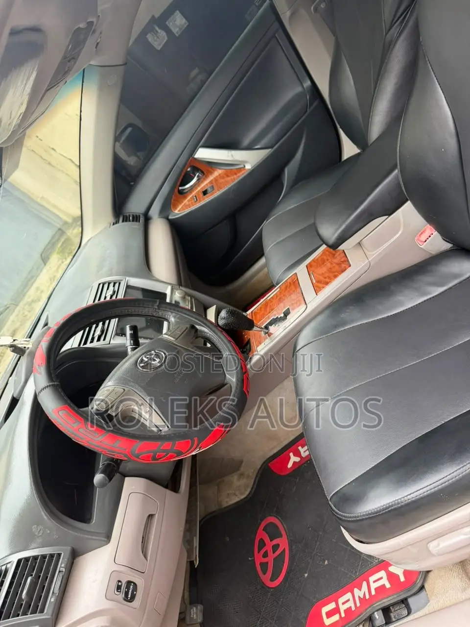 Toyota Camry XLE 4dr Sedan (2.4L 4cyl 5A) 2009 Gray