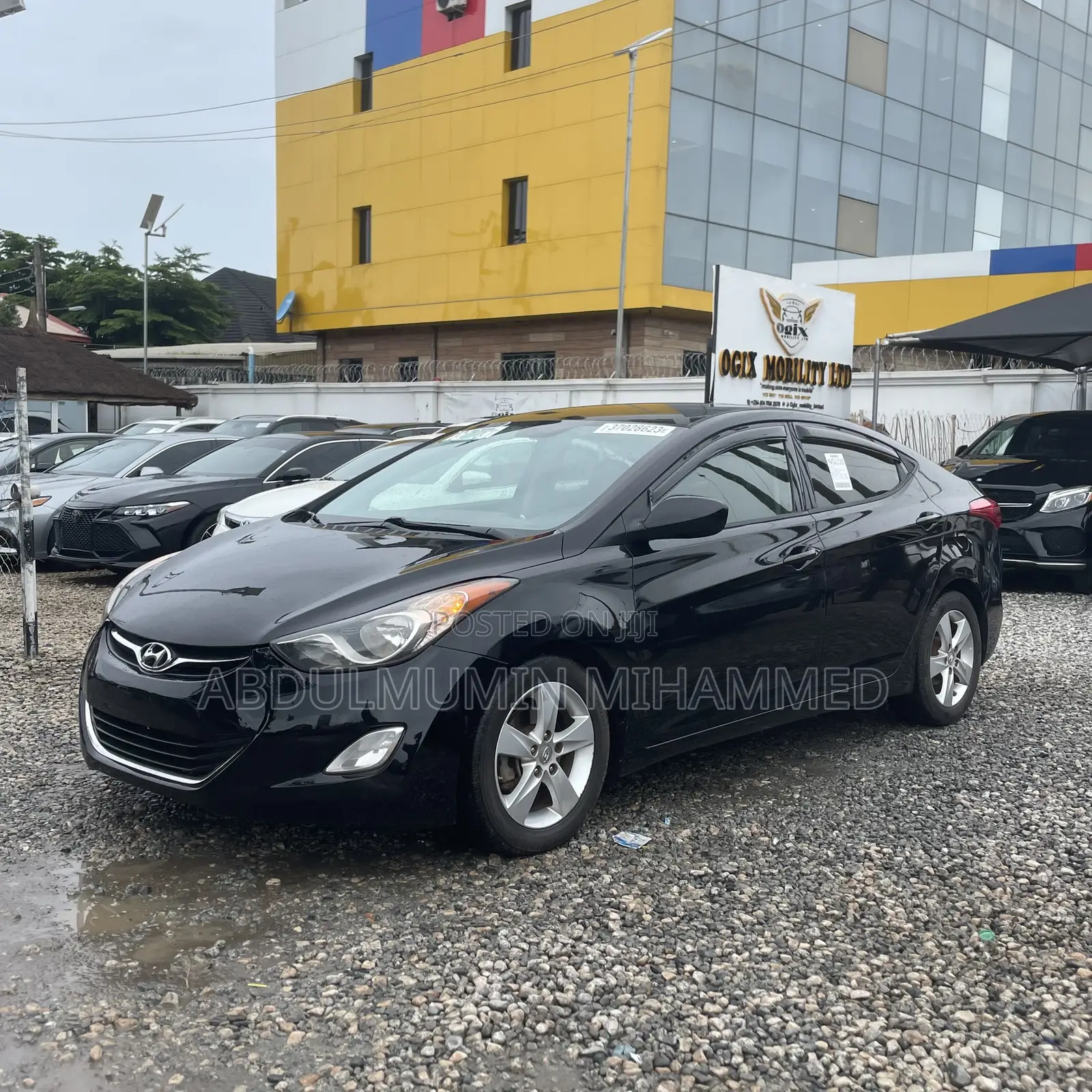 Hyundai Elantra 2013 Black