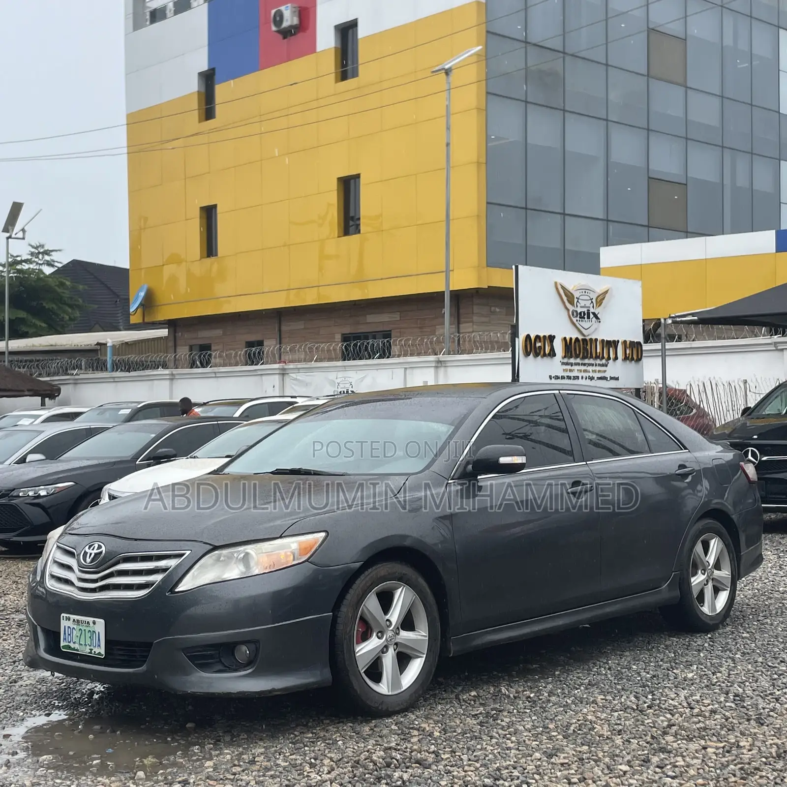 Toyota Camry SE 4dr Sedan (2.5L 4cyl 6AM) 2010 Gray