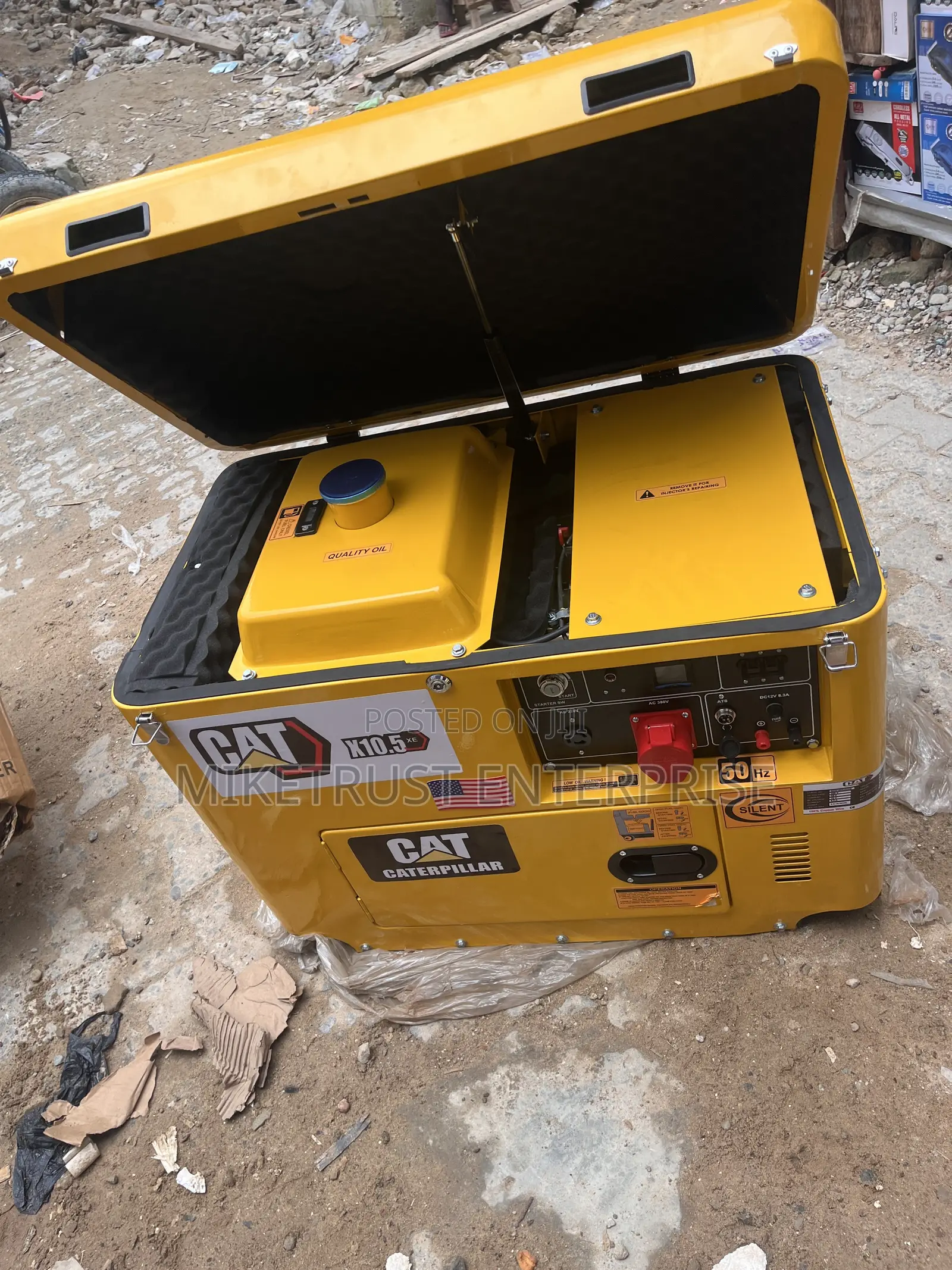 Cat 10KVA Diesel Soundproof 3 Phase Generator. Copper