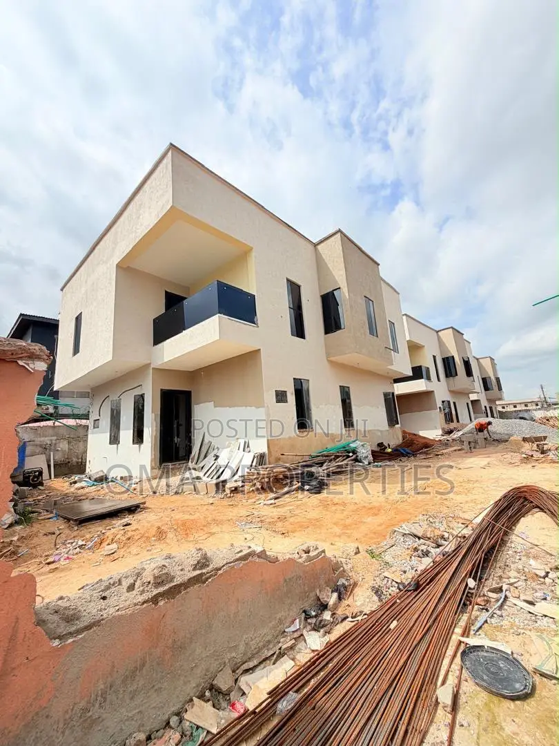 Furnished 4bdrm House in Adeniyi Jones for sale