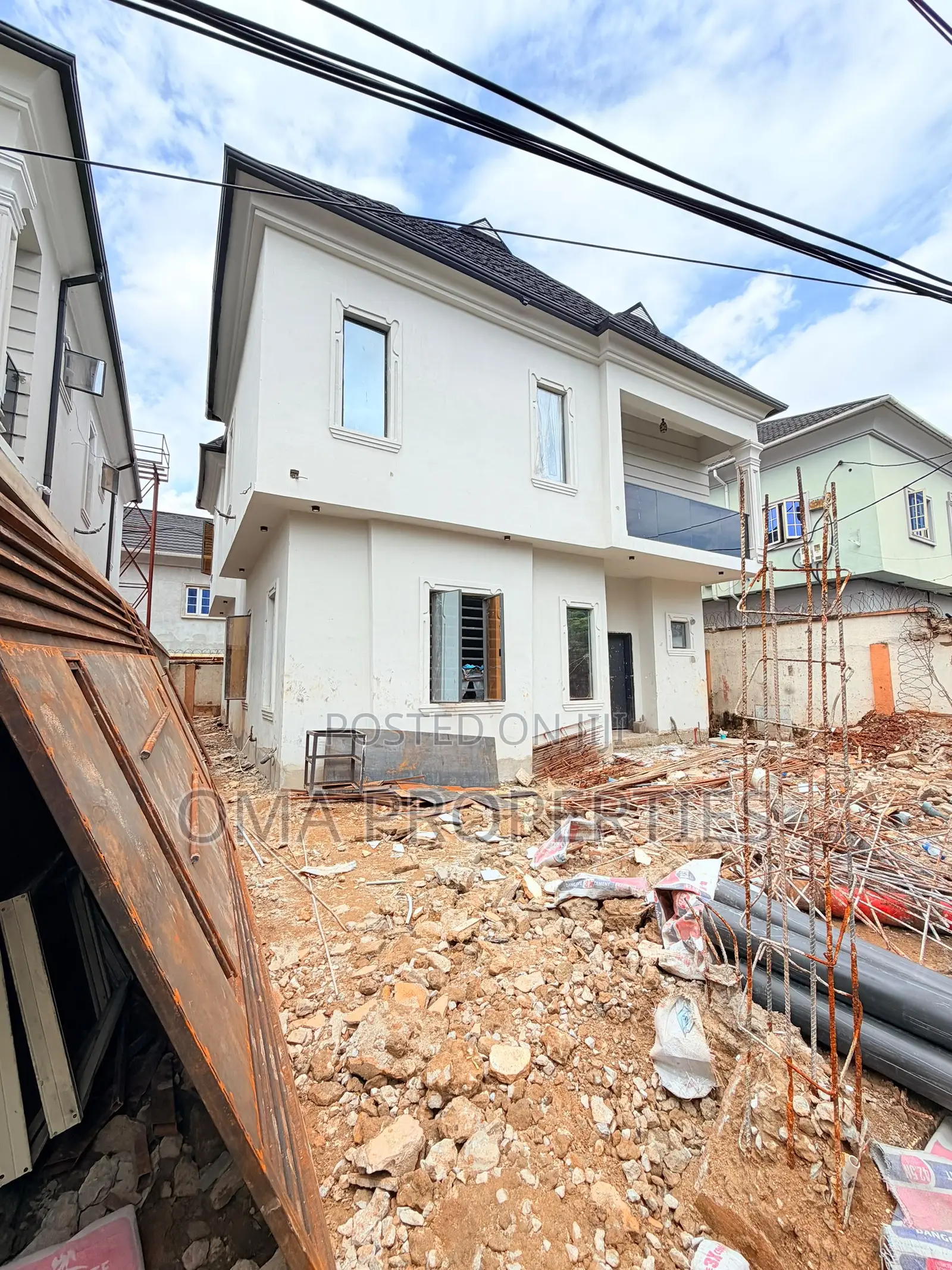 Furnished 4bdrm House in Gbagada for sale
