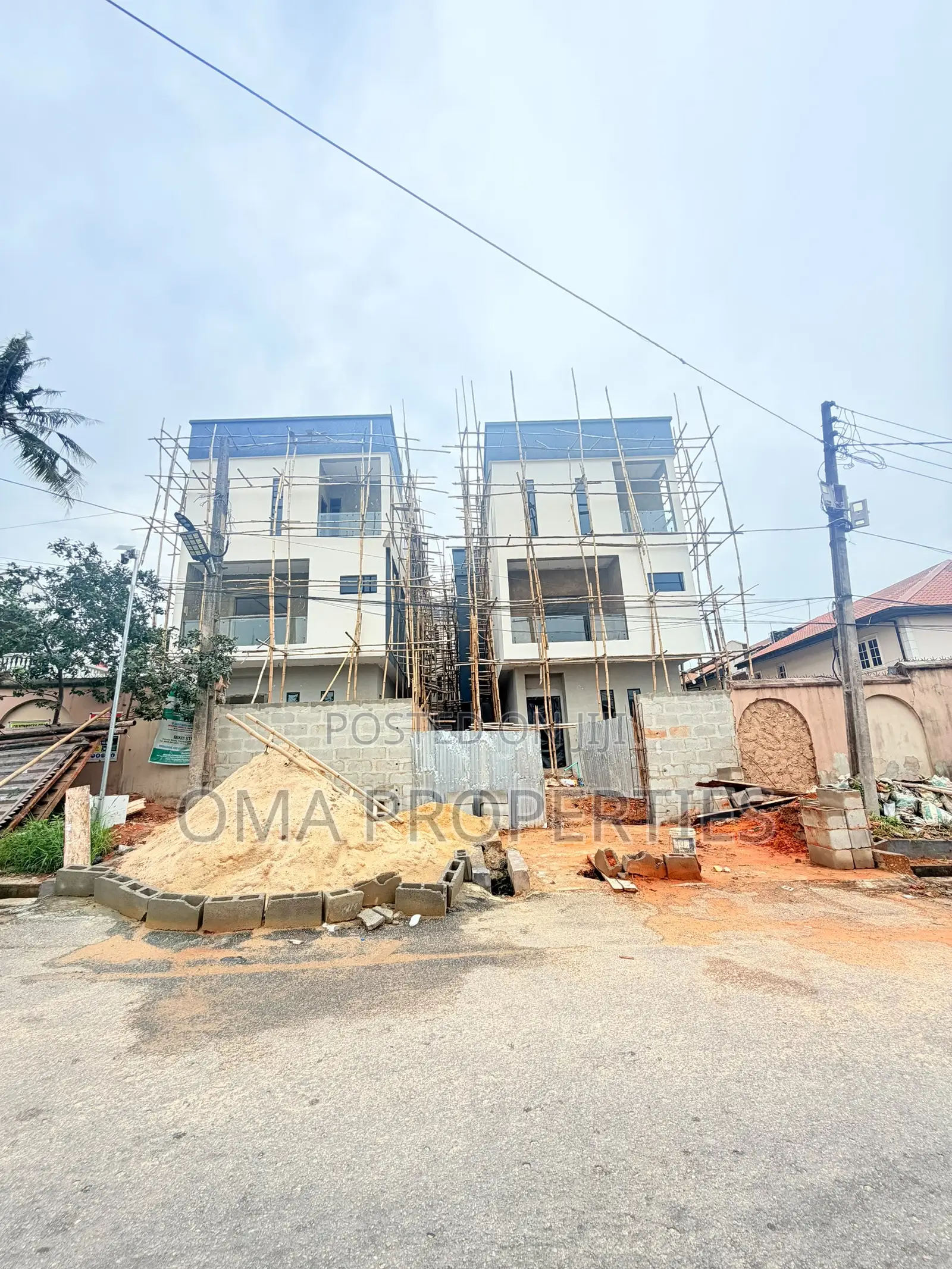 Furnished 5bdrm House in Magodo for sale