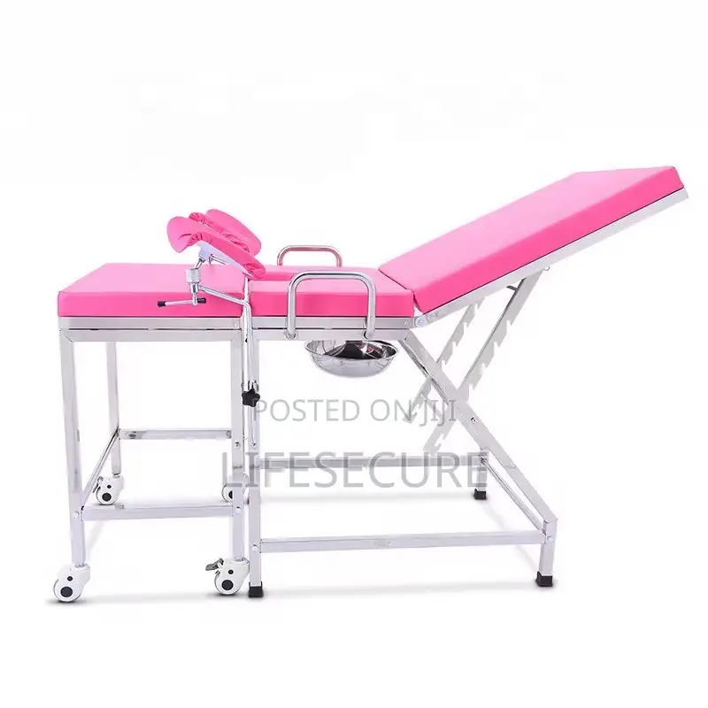 8 Legs Delivery Bed