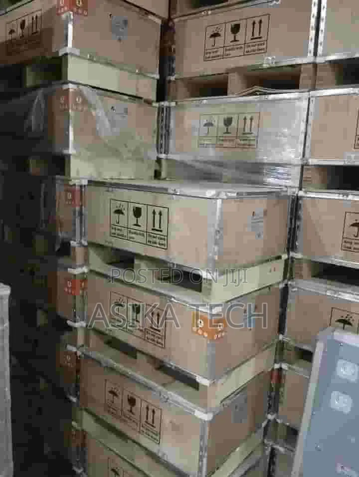Felicitysolar 10kWh 48V (200Ah) Lithium Battery.