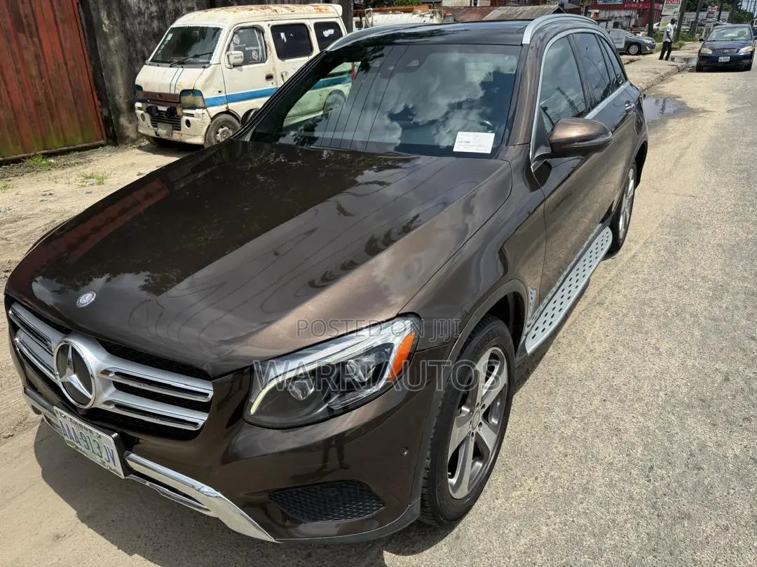 Mercedes-Benz GLC-Class 2017 Brown