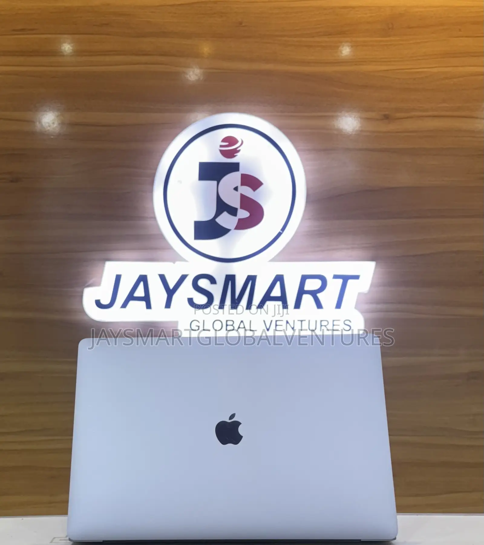 Laptop Apple MacBook Pro 2019 16GB Intel Core i7 SSD 512GB