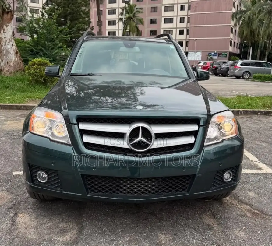 Mercedes-Benz GLK-Class 350 4MATIC 2012 Green