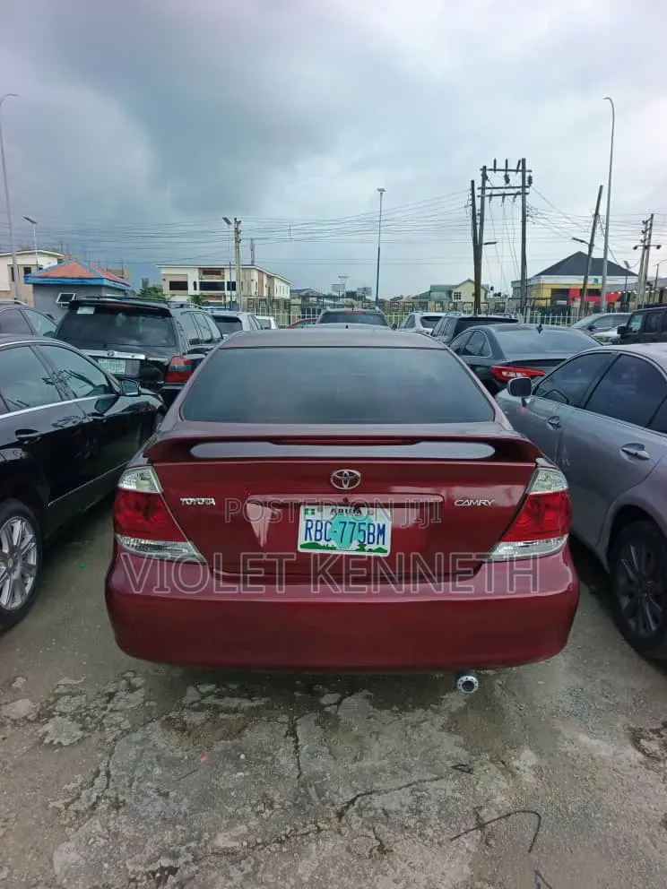 Toyota Camry 2004 Red