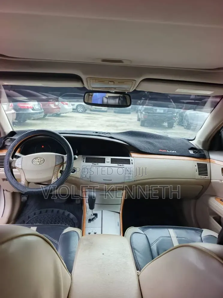 Toyota Avalon 2007 Gold