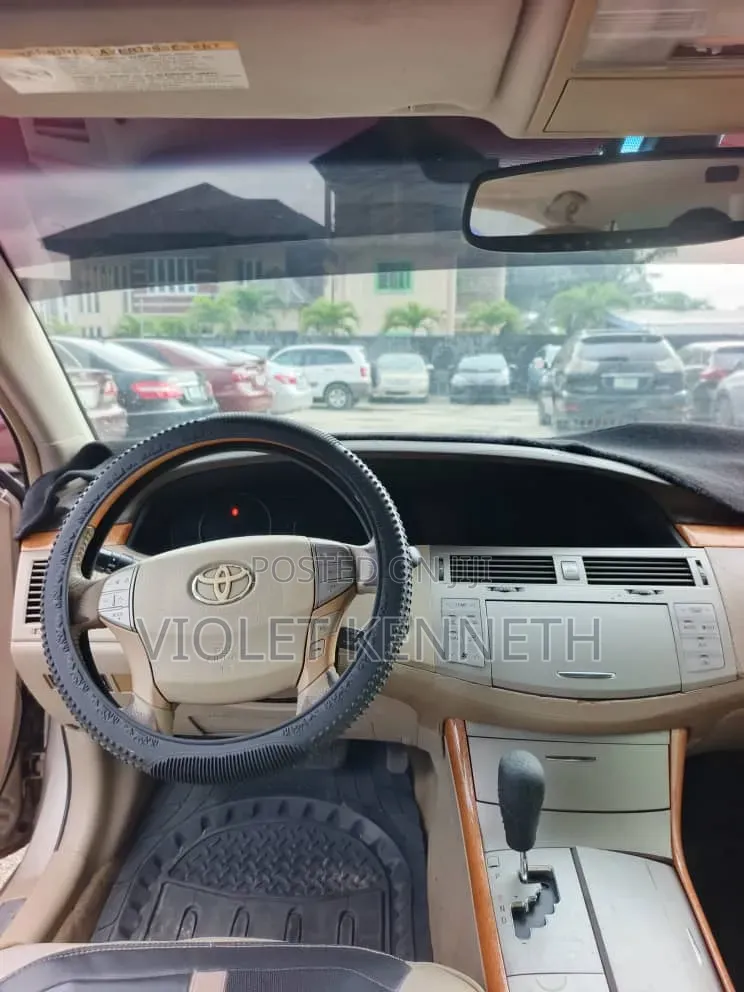 Toyota Avalon 2007 Gold