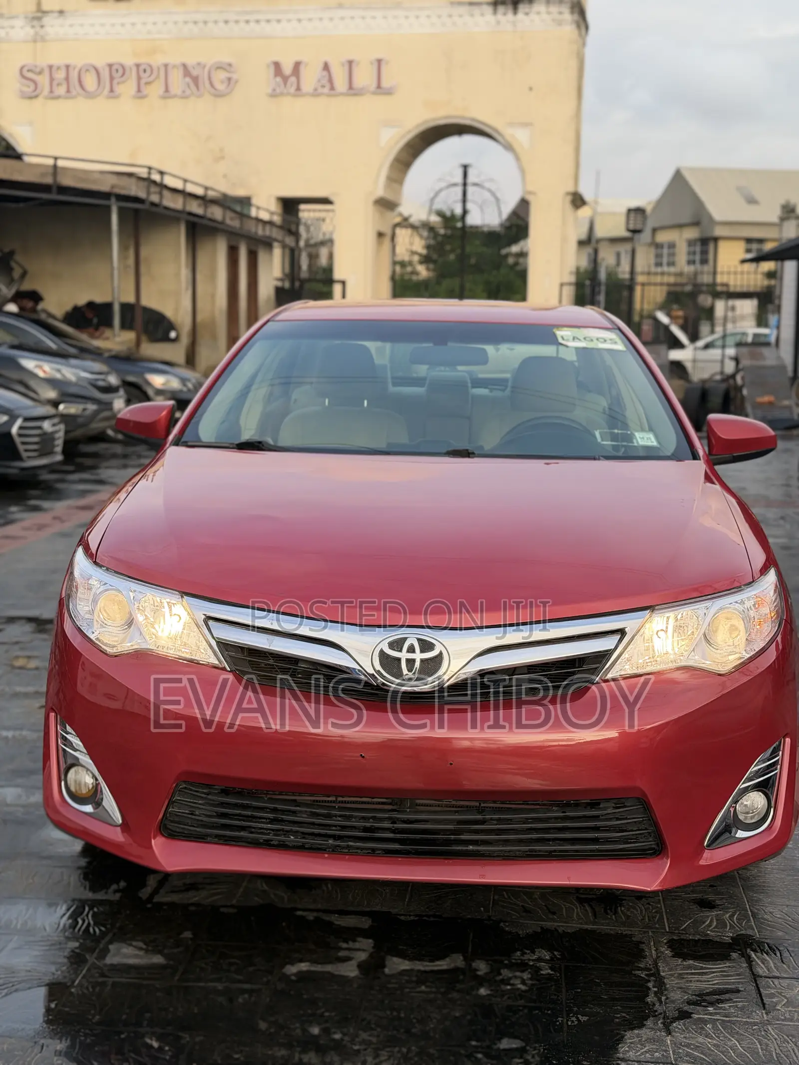 Toyota Camry LE 4dr Sedan (2.5L 4cyl 6A) 2014 Red