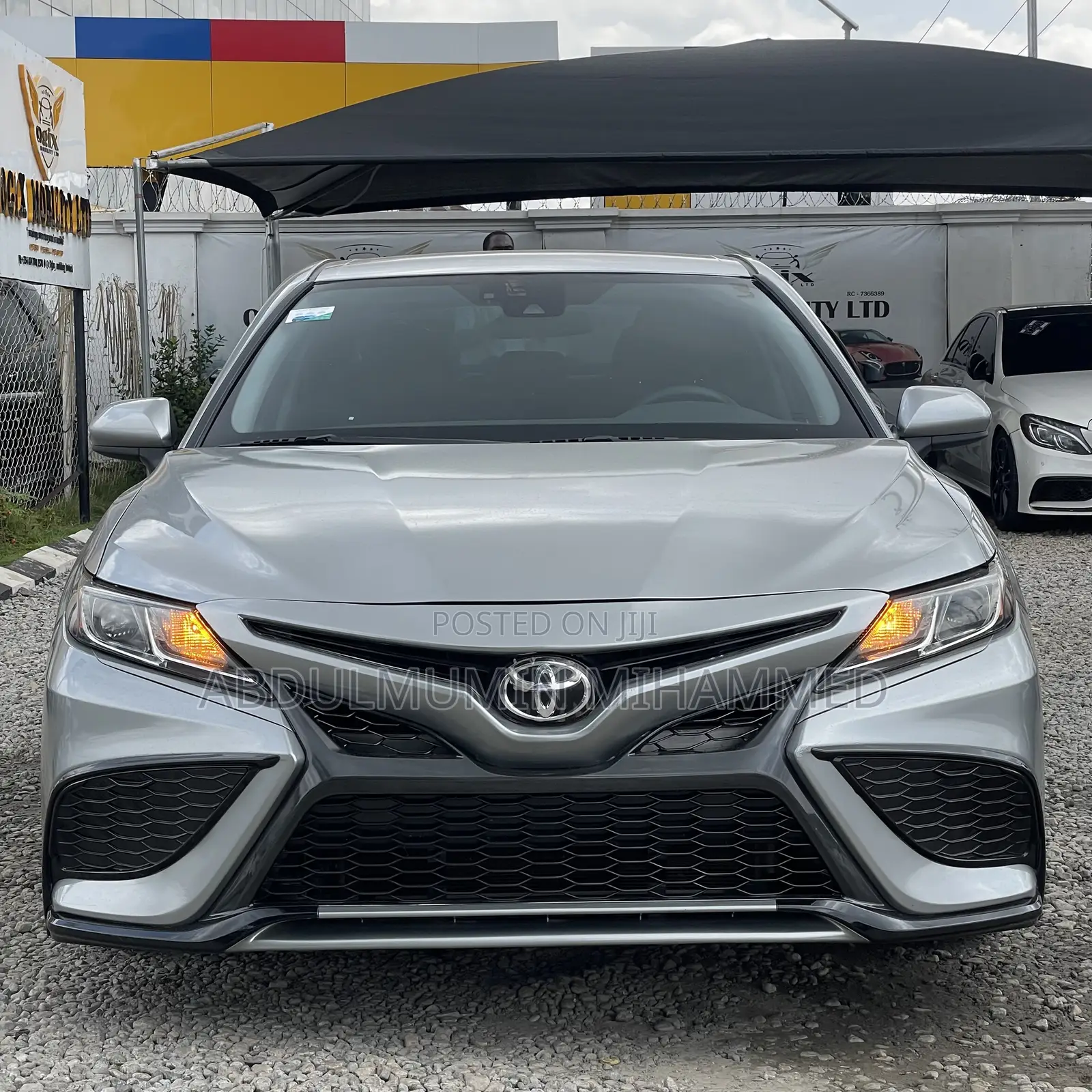 Toyota Camry 2018 Silver
