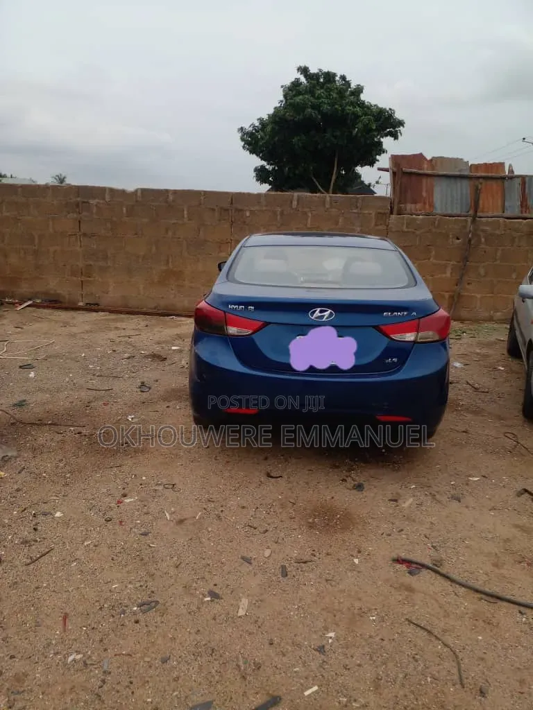 Hyundai Elantra 2013 Blue