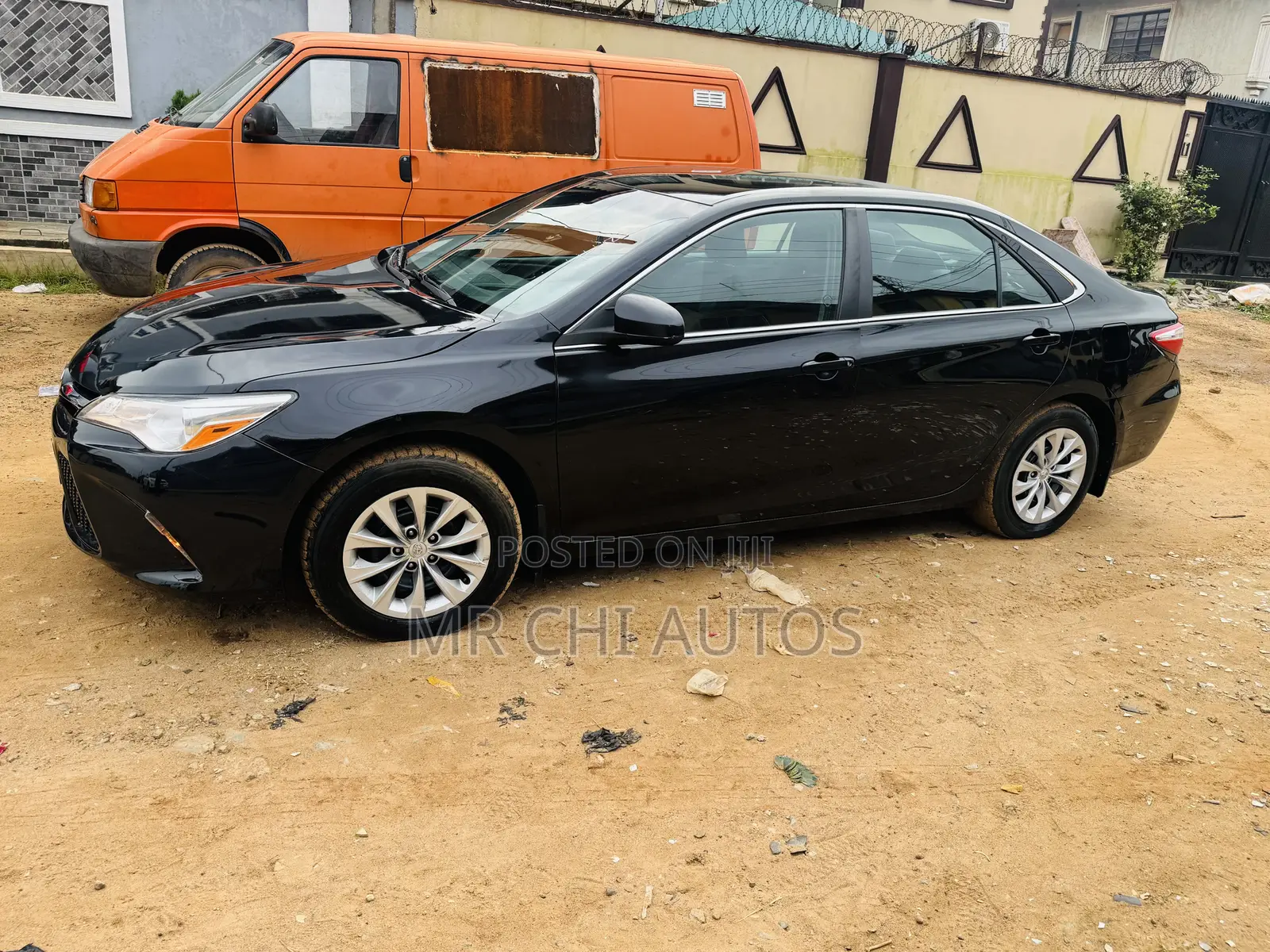 Toyota Camry LE 4dr Sedan (2.5L 4cyl 6A) 2016 Blue