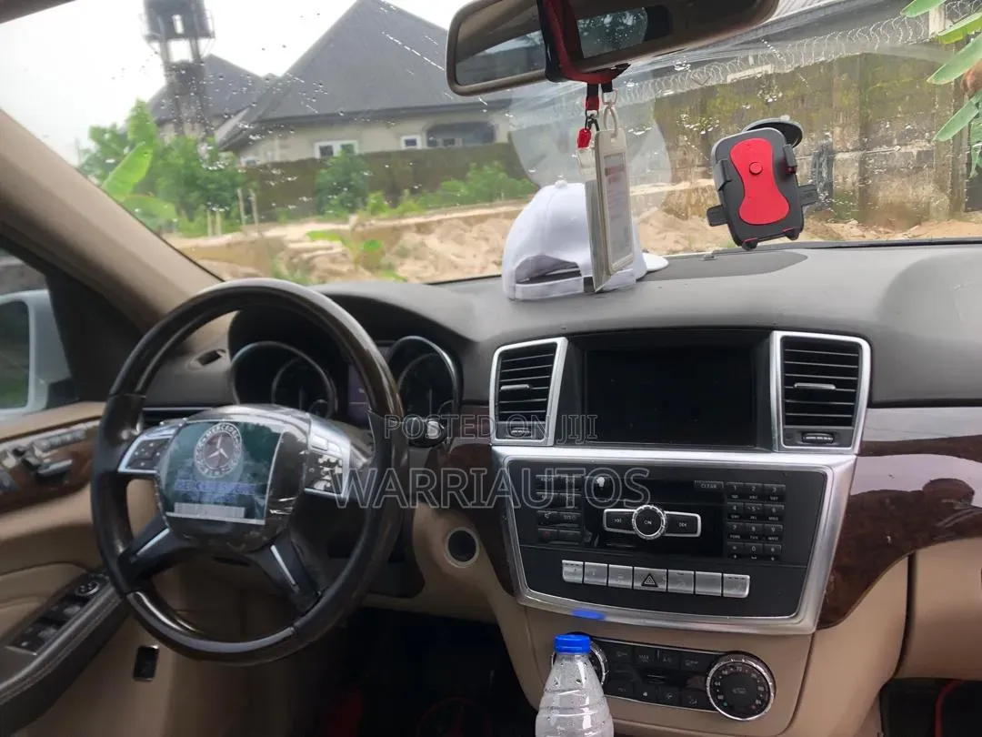 Mercedes-Benz M Class 2015 White