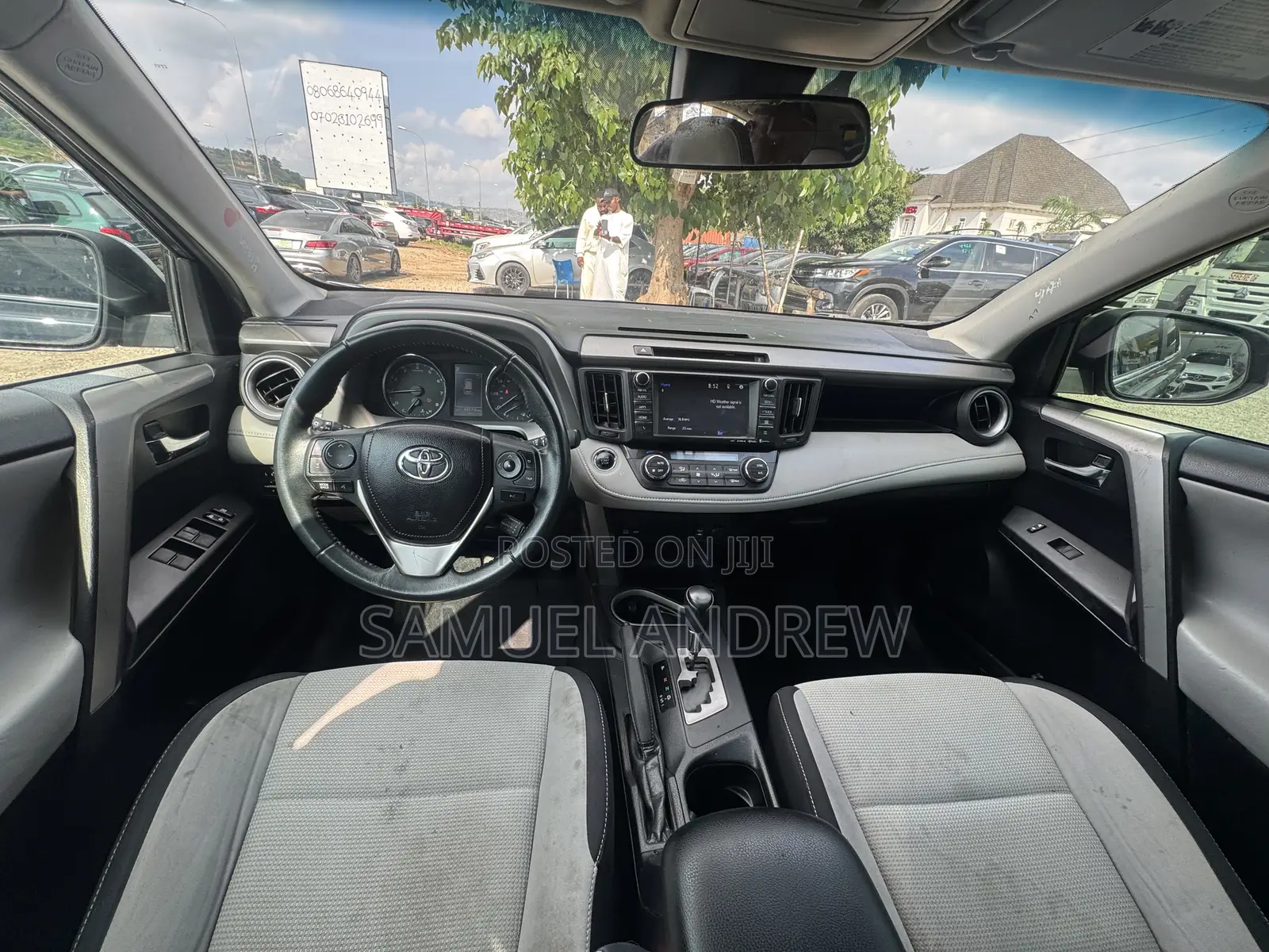 Toyota RAV4 XLE AWD (2.5L 4cyl 6A) 2017 Gray