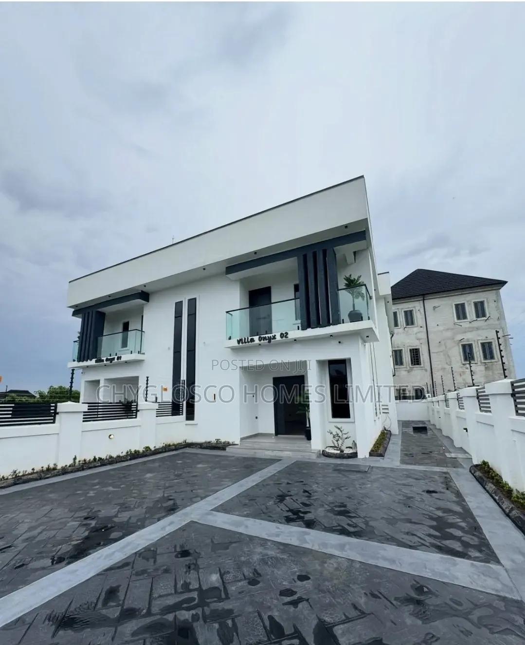 Furnished 4bdrm Duplex in Eliozu for sale